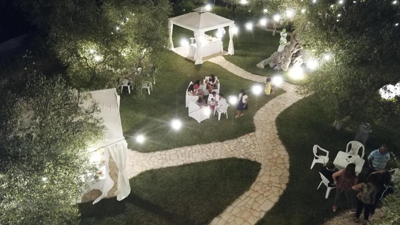Tenuta Verdolivo Ostuni Eksteriør billede